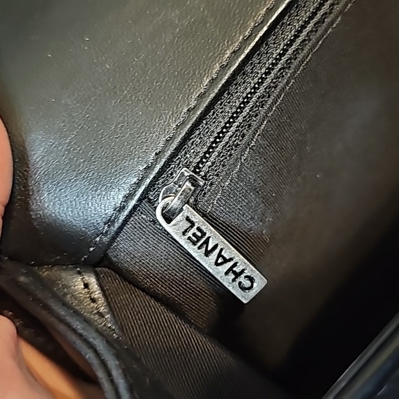 Authentic Chanel Medium Boy Flap - Picture 7 of 9